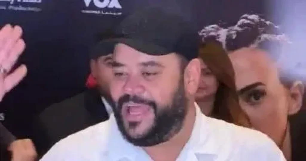 محمد ممدوح عن منى زكي: أستاذة كبيرة تشرفت بالعمل معها وسيبوها تجرب