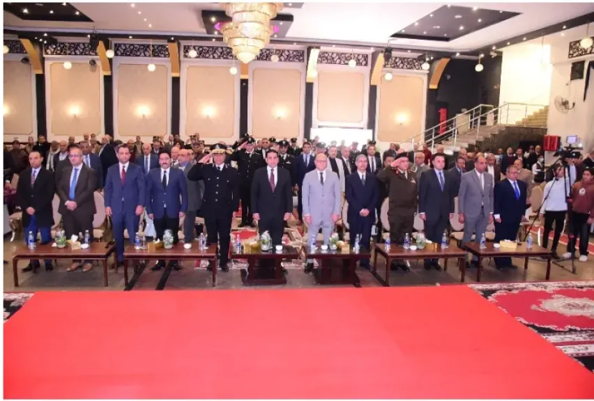 رئيس جامعة سوهاج يشارك في احتفالية عيد الشرطة الـ 74| صور