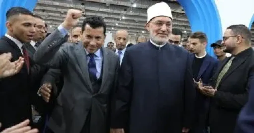 المفتي: الجماعات المتطرفة تلوي أعناق النصوص لخدمة أغراضها