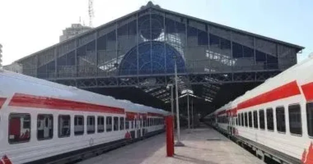 السرعة والرفاهية.. مواعيد رحلات قطار تالجو على خطوط السكة الحديد