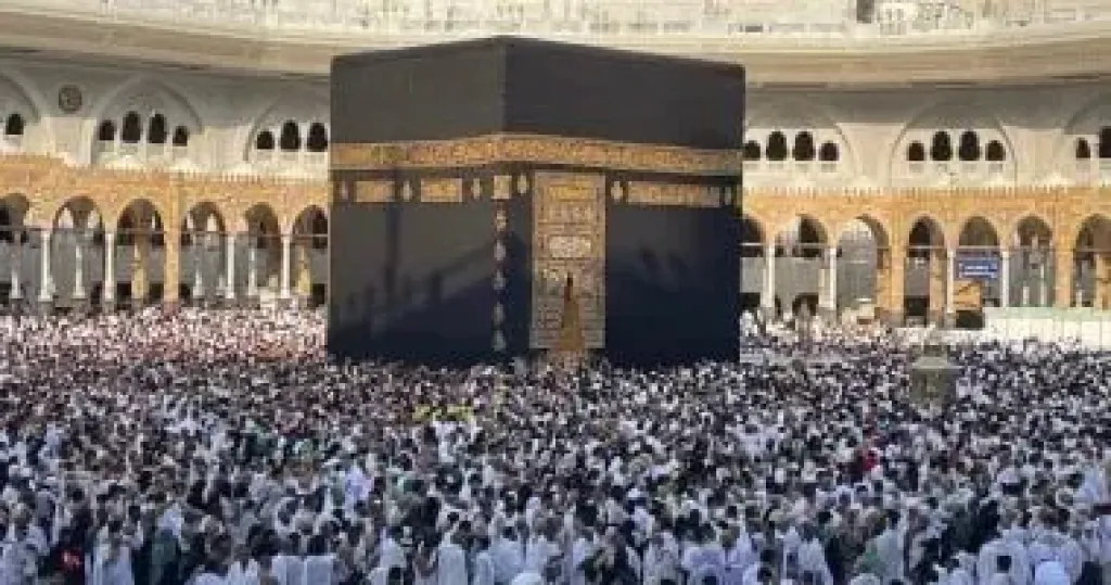 موعد أول برنامج لأداء العمرة من وزارة التضامن.. اعرف التفاصيل