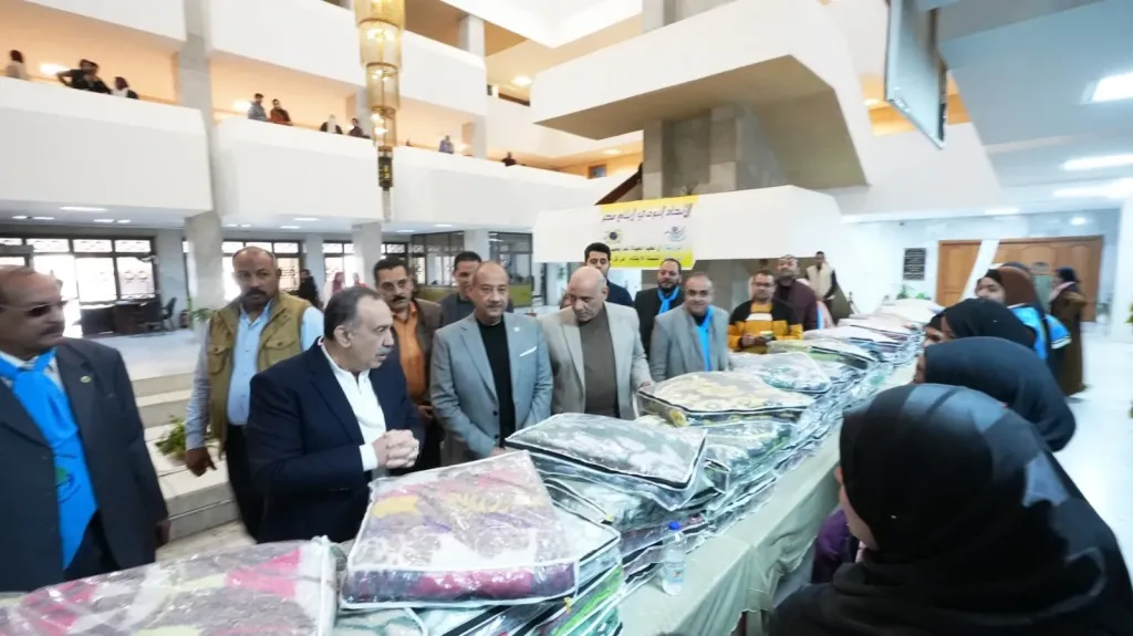 محافظ أسيوط يشهد احتفالية مبادرة اتحاد أيتام مصر لتوزيع هدايا الأطفال وبطاطين