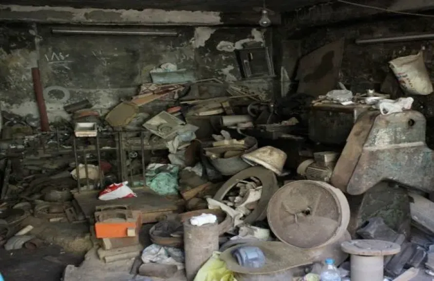 حملات أمنية على مخازن الخردة والمسابك.. تحرير 421 قضية لمخازن مخالفة