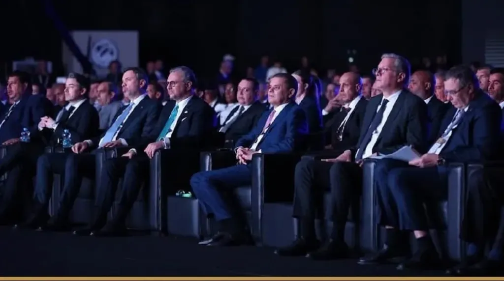 مصر وليبيا توقعان مذكرة تفاهم للتعاون في مجالات البترول والغاز والتعدين