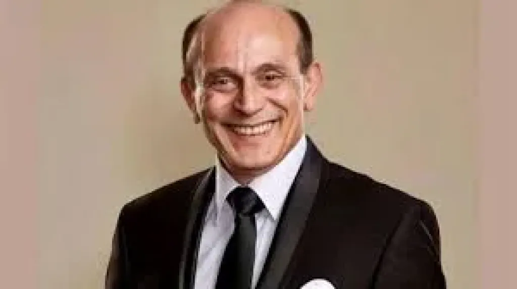 آخر تطورات الحالة الصحية للفنان محمد صبحي بعد نقله إلى المستشفى