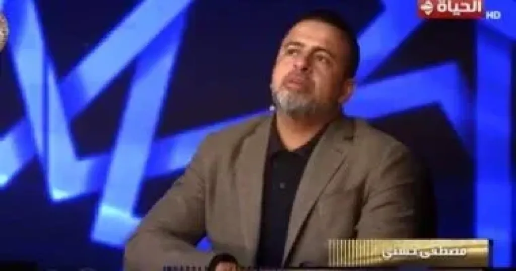 دولة التلاوة.. مصطفى حسنى: كل إنسان يخطو فى سبيل الله يبيض وجهه يوم القيامة