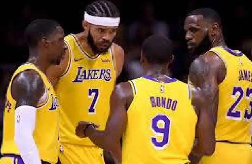 أن بي ايه.. دونتشيتش يتألق ويقود لايكرز للفوز على مافريكس