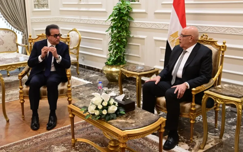 المستشار هشام بدوي رئيس مجلس النواب يستقبل نائب رئيس الوزراء ووزير الصحة