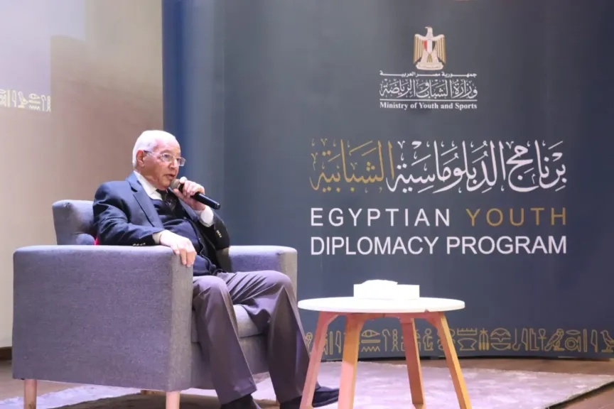 تواصل فعاليات النسخة الرابعة من برنامج الدبلوماسية الشبابية لليوم الثالث |صور