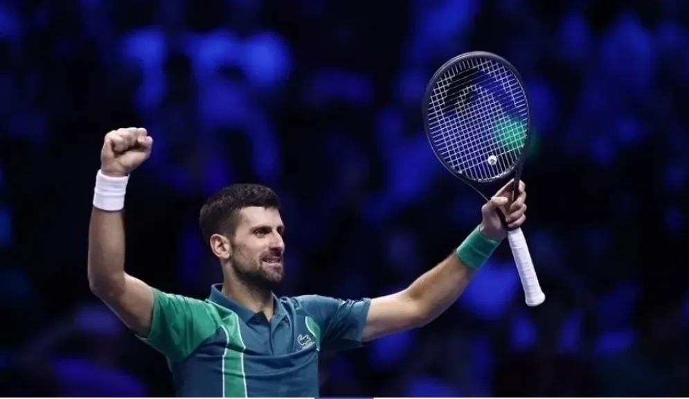 تأهل ديوكوفيتش وألكاراز وزفيريف ودي مينور إلى دور الثمانية في ملبورن