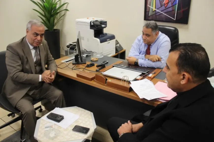 جهاز تنمية التجارة الداخلية يبحث إنشاء مراكز تميز للسجل التجاري في 3 محافظات”