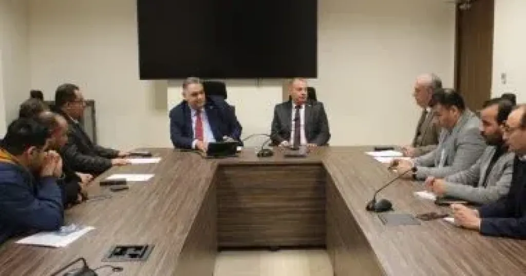 جهاز تنمية التجارة الداخلية يبحث إنشاء مراكز للسجل التجارى فى 3 محافظات