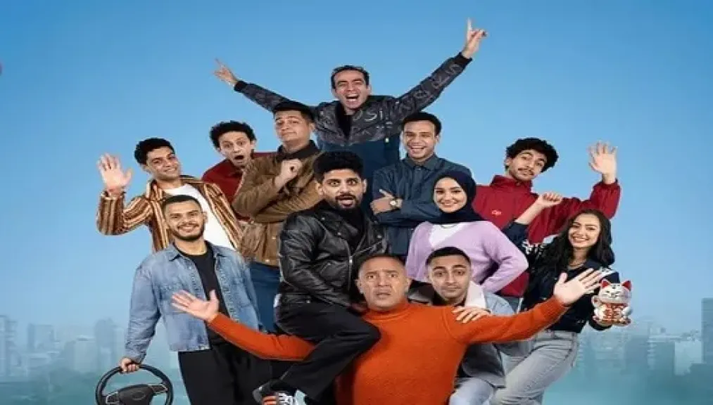 أشرف عبد الباقي عن مسرحية عائلة الشماشرجي: ”مبسوط جدا إني هأقف على المسرح تاني”