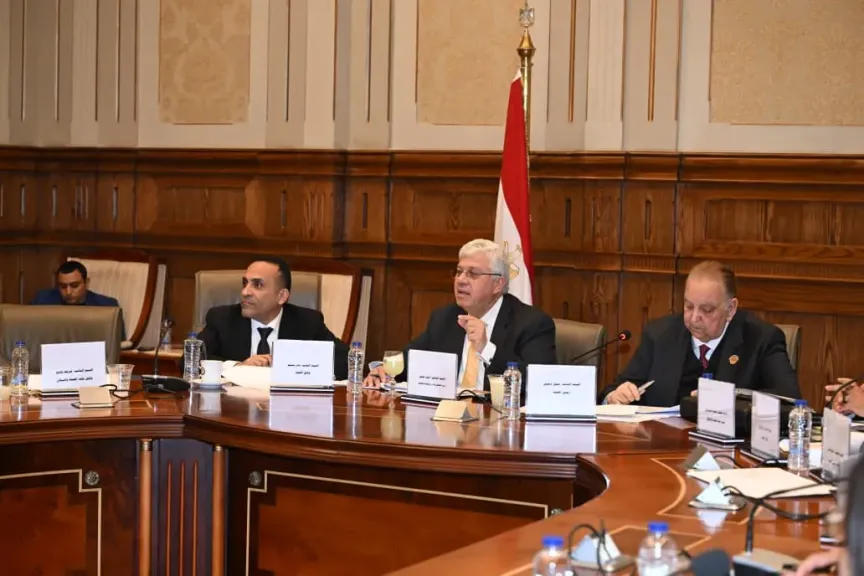 تعليم الشيوخ توافق على تنظيم اختصاصات المجلس الأعلى للمستشفيات الجامعية