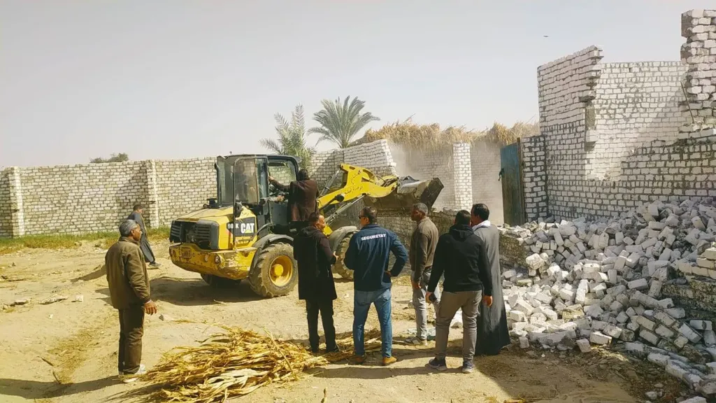 محافظ أسيوط: إزالة 11 حالة تعدي في 3 مراكز خلال المرحلة الأولى