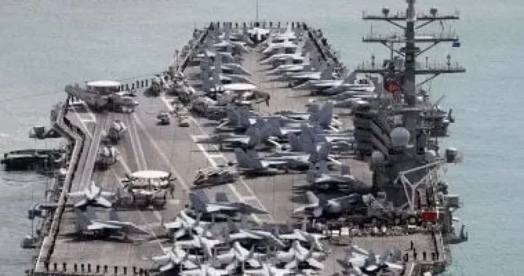 حاملة طائرات أمريكية تصل الشرق الأوسط.. وإيران تؤكد: مستعدون للحرب