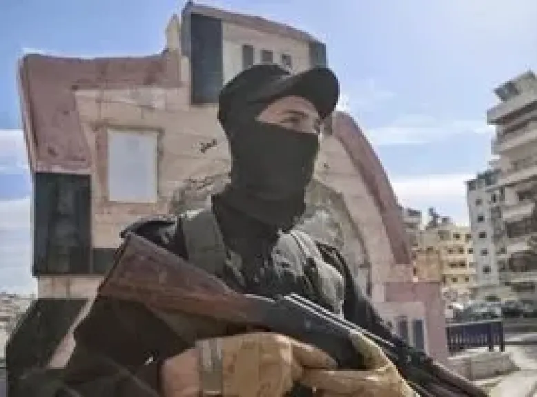 سوريا تحبط محاولة تهريب شحنة أسلحة إلى داخل الأراضي اللبنانية