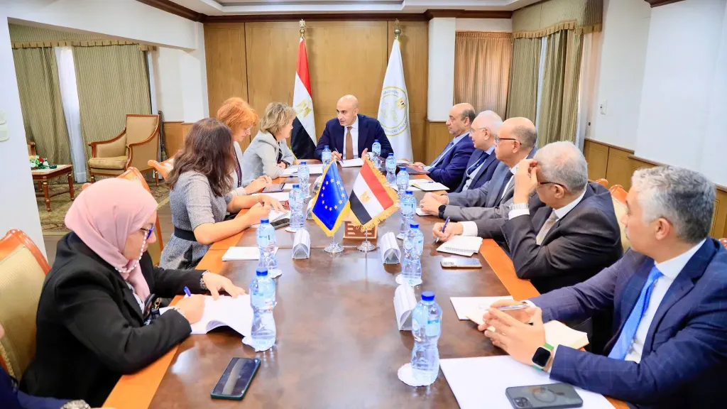 وزير التعليم يستعرض مع رئيسة بعثة الاتحاد الأوروبي في مصر جهود إصلاح المنظومة التعليمية