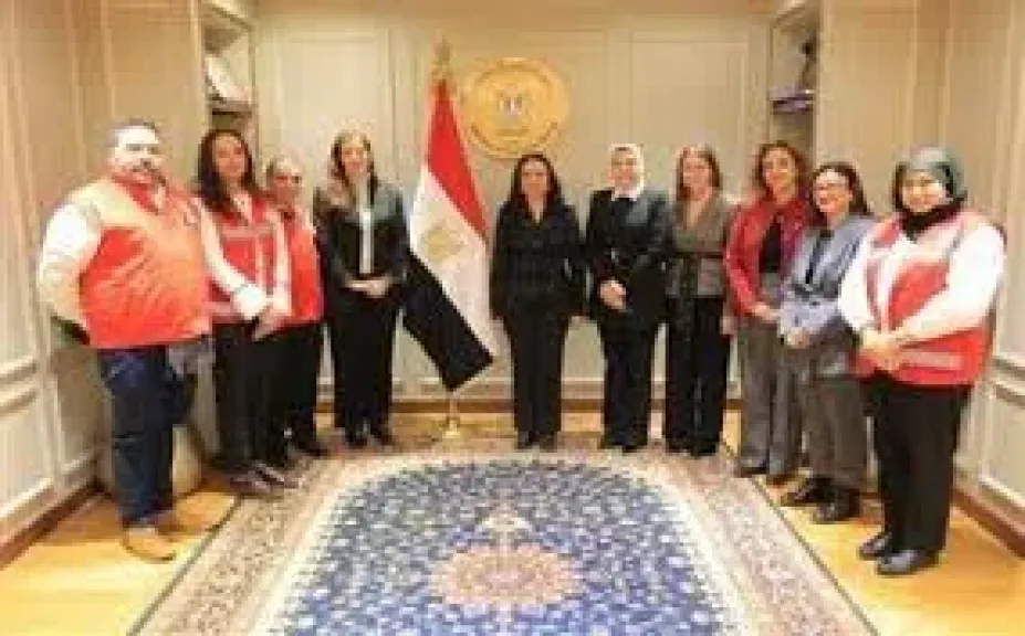 وزيرة التضامن تستعرض جهود مصر فى إغاثة المتضررين من الأزمات والنزاعات المسلحة
