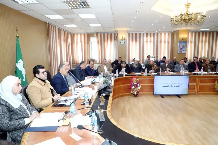 تنفيذي الشرقية يناقش ملفات المتغيرات المكانية وتقنين الأوضاع بأملاك الدولة