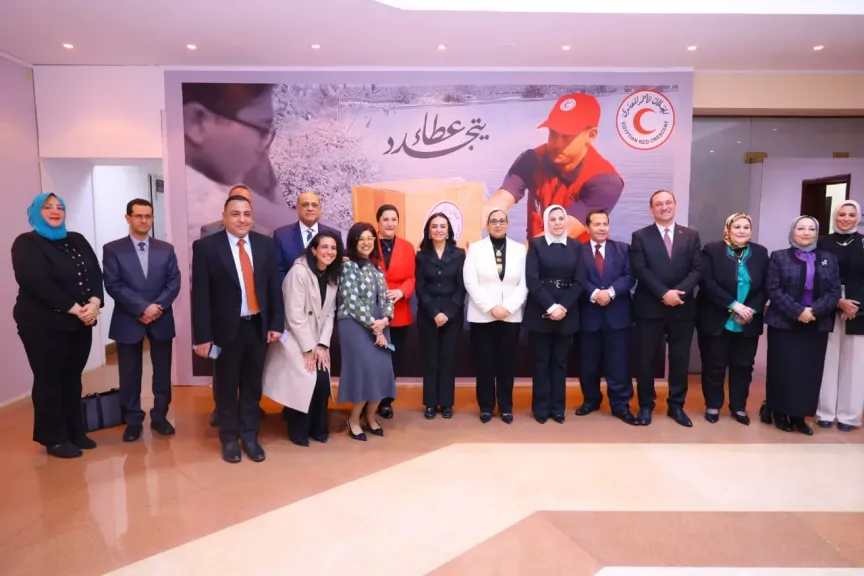 وزيرة التضامن تشهد توقيع الهلال الأحمر المصري ستة بروتوكولات لتعزيز الشراكة المؤسسية