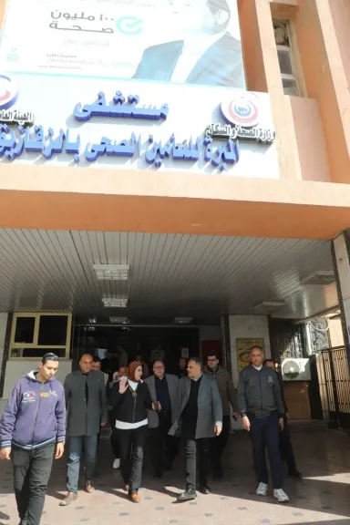 محافظ الشرقية يفاجئ مستشفى المبرة بالزقازيق