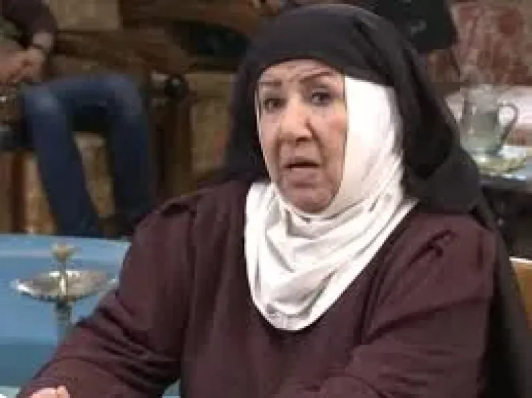 مقتل الفنانة هدى شعراوي على يد خادمتها