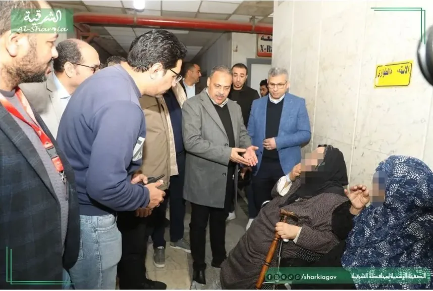 محافظ الشرقية يفاجئ  مستشفى الأحرار التعليمي بالزقازيق