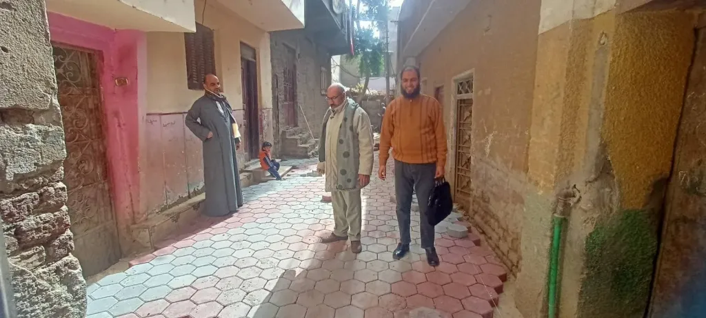 محافظ أسيوط: استمرار أعمال تركيب بلاط الإنترلوك بمدينة أبنوب