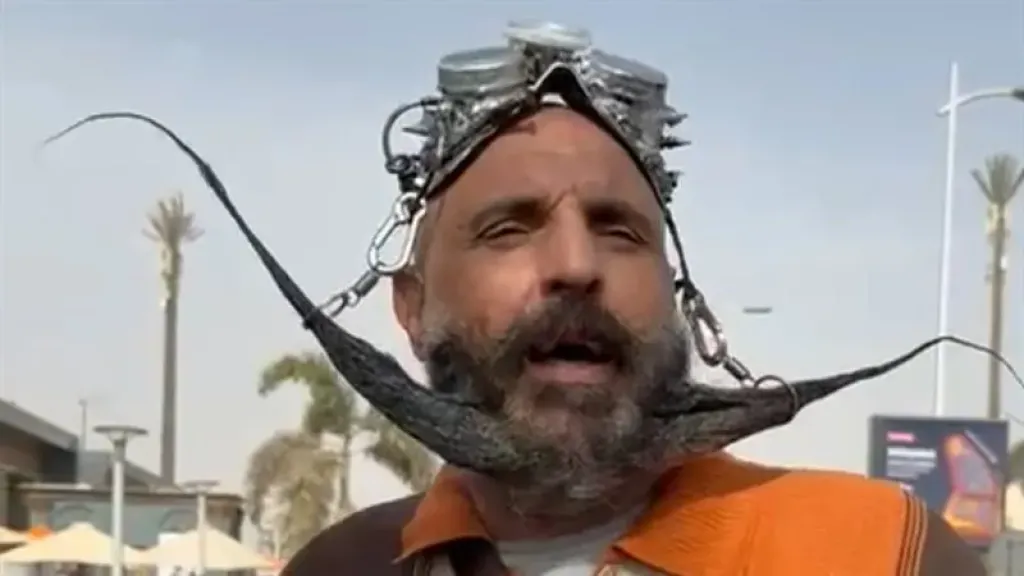 حسن الهلال: أنا بنشط السياحة في معرض الكتاب والأهرامات عشان أنا تريند