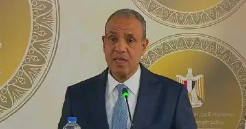 وزير الخارجية يبحث مع ممثلة الاتحاد الأوروبي تعزيز الشراكة الاستراتيجية