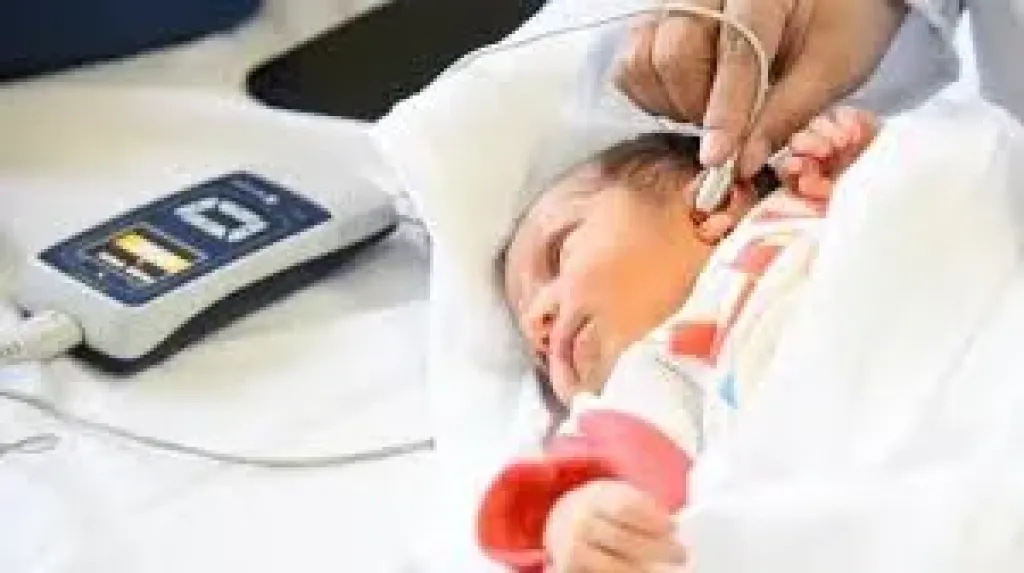 الصحة: فحص 9.2 مليون طفل ضمن مبادرة رئيس الجمهورية للكشف المبكر وعلاج ضعف وفقدان السمع لدى حديثي الولادة