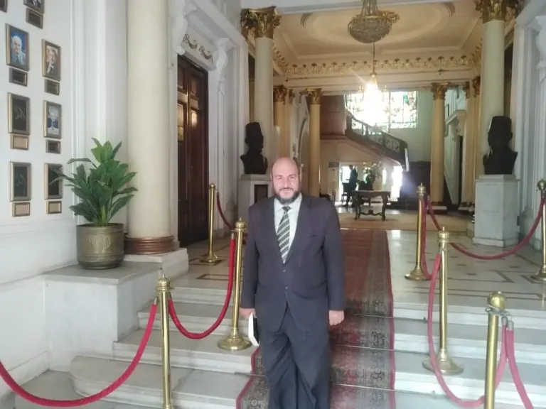 الكاتب الصحفى محمود الشاذلى يكتب : إنتخابات رئاسة الوفد والدروس المستفاده .