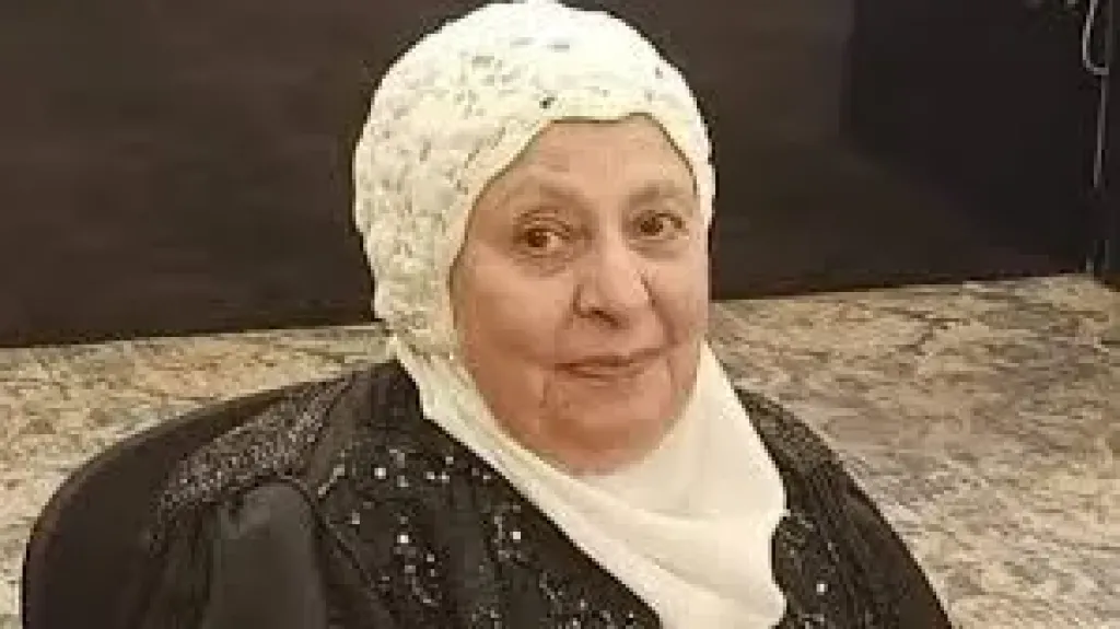 أول صوت نسائي بإذاعة القرآن الكريم، وفاة الإذاعية فاطمة طاهر عن عمر 78 عاما