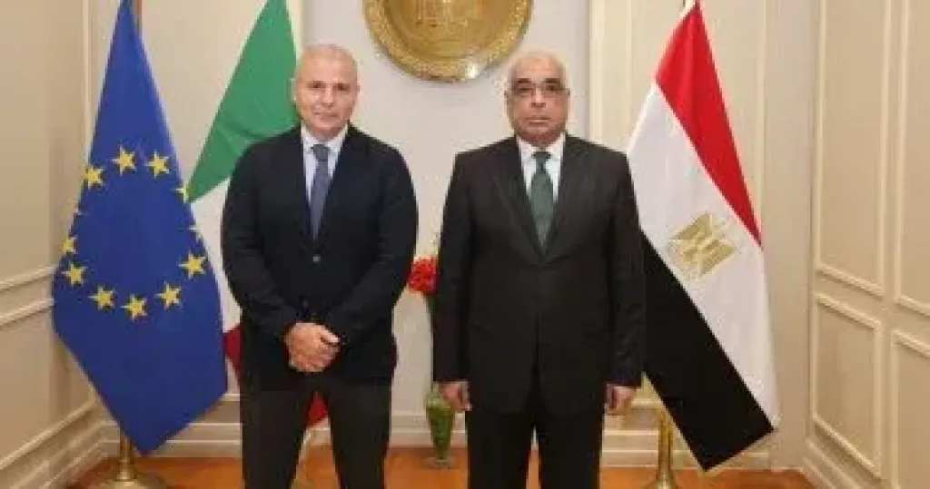 وزير العدل يستقبل سفير دولة إيطاليا بالقاهرة