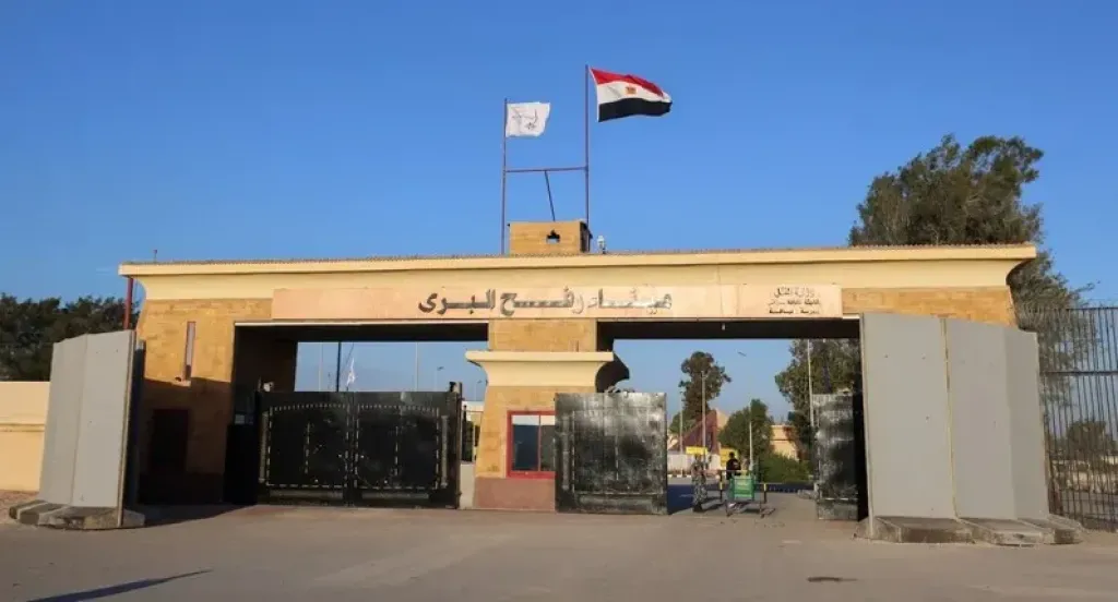 وصول أولى دفعات الفلسطينيين العائدين من مصر إلى قطاع غزة