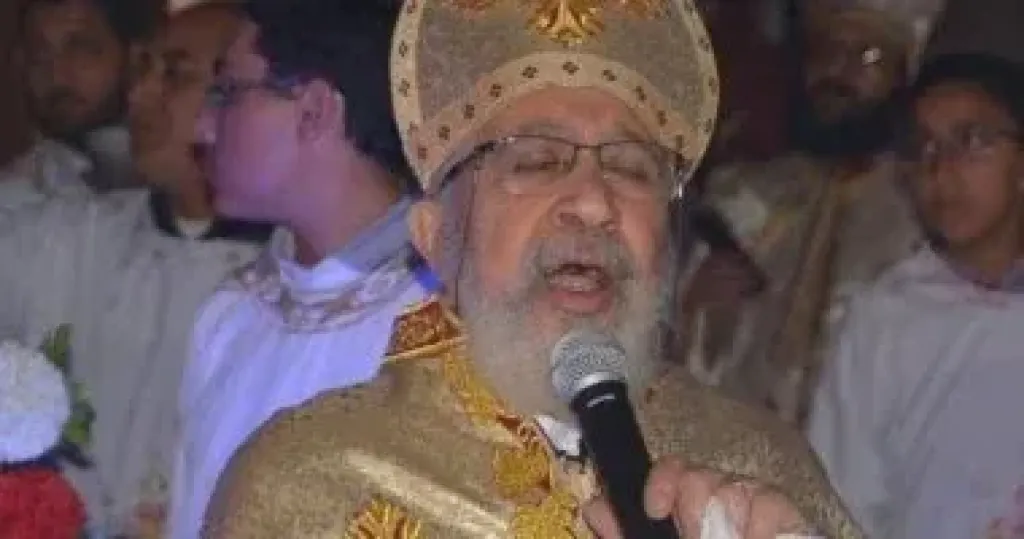 البابا تواضروس يعزى كنائس شبرا الجنوبية في وفاة القمص إسطفانوس فايق