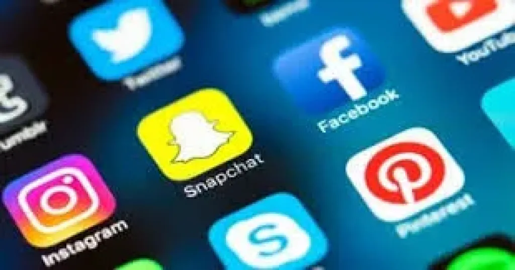 البرتغال تستعد لحظر استخدام السوشيال ميديا على الأطفال دون 13 عامًا