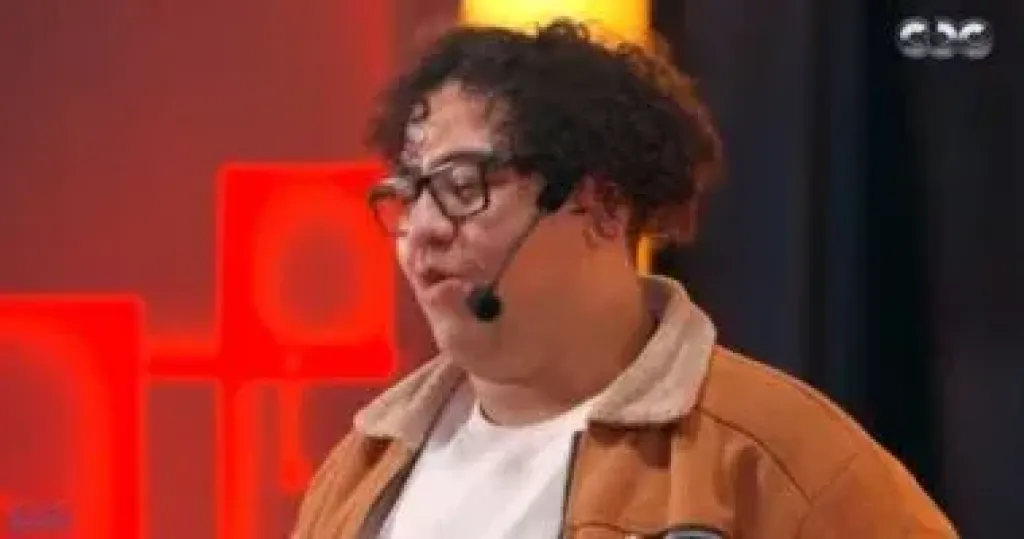 مشهد مؤثر في برنامج كاستنج لمتسابق يروي قصة رحيل والده ليلة قبوله بالمعهد