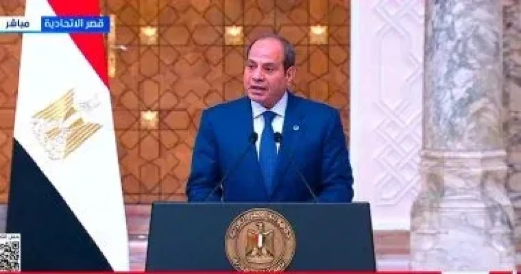 الرئيس السيسى: أمن الإقليم مسئولية جماعية ونرفض أى محاولات لتقسيم الصومال