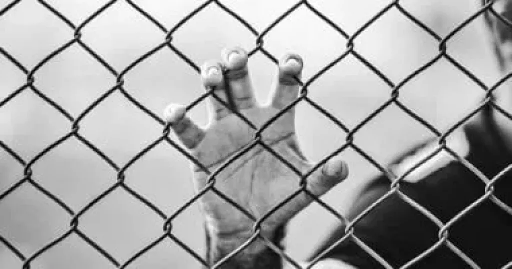 السجن المشدد 3 سنوات لعامل لاتهامه بالاتجار فى المخدرات بسوهاج