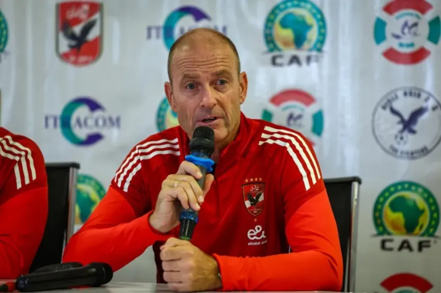 توروب يُعلن قائمة الأهلي استعدادًا لمواجهة شبيبة القبائل