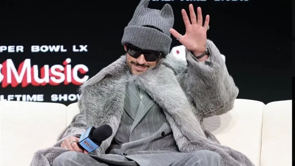 باد باني يسجل أكبر مبادؤتمر صحفي لعرض ما بين شوطي مباراة السوبر بول