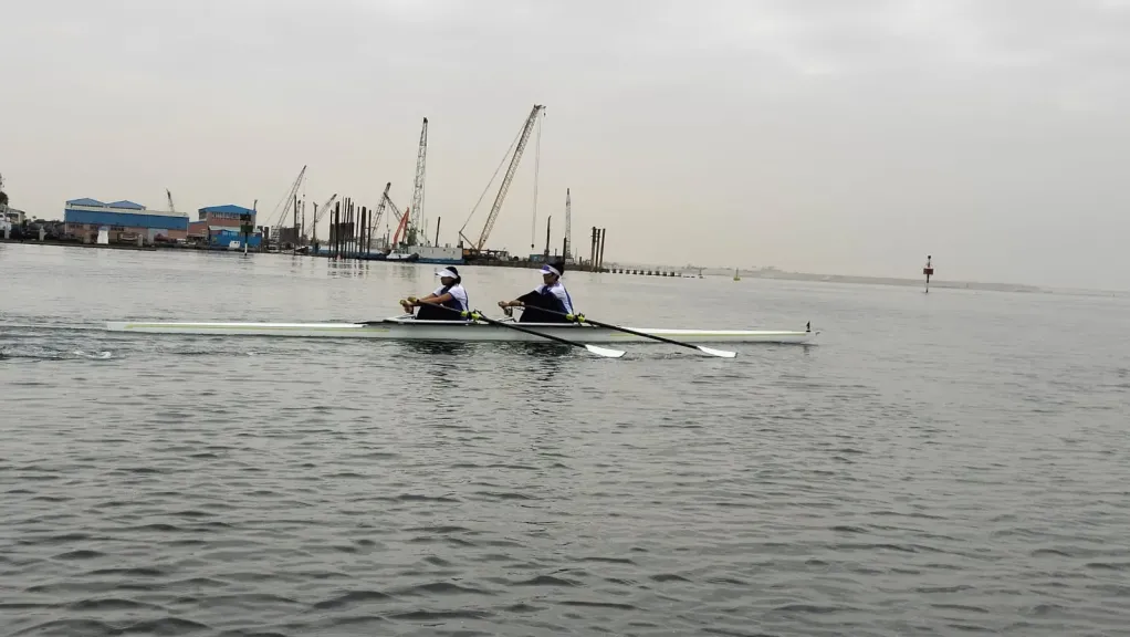 انطلاق البطولة الأهلية للتجديف بالإسماعيلية بمشاركة 450 لاعبا ولاعبة