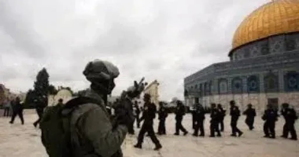 الاحتلال الإسرائيلى يقتحم العبيدية شرق بيت لحم ويحتجز 3 فلسطينيين