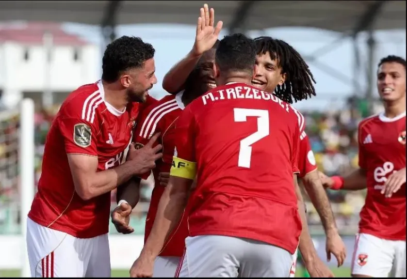 انطلاق مباراة الأهلى وشبيبة القبائل فى دورى أبطال إفريقيا