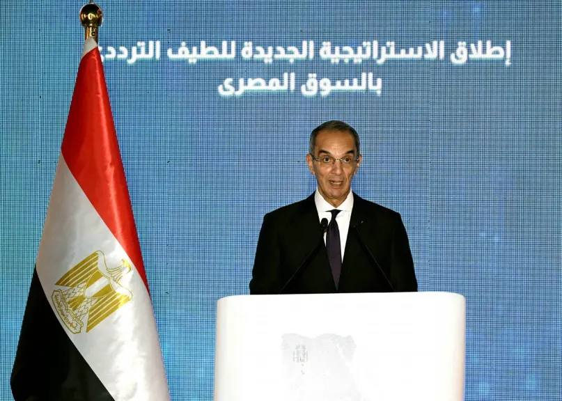 3.5 مليار دولار و410 ميجاهرتز.. أكبر صفقة ترددات في تاريخ الاتصالات المصرية