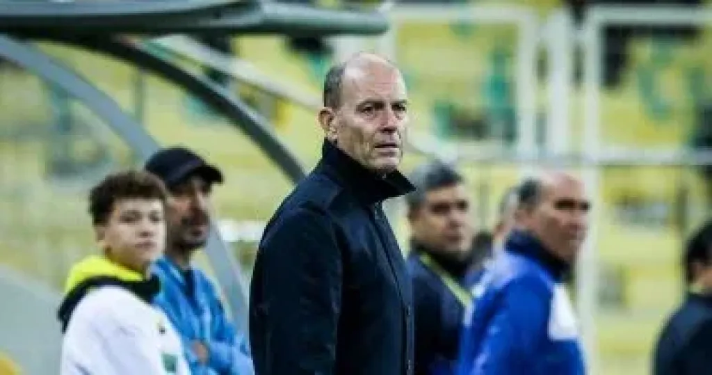 توروب: لست راضيا عن أداء الأهلي في مباراة شبيبة القبائل والأهم هو الصعود