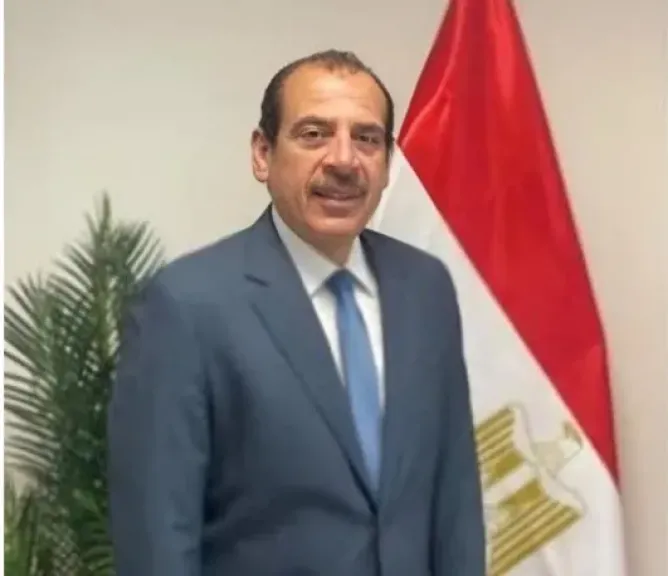 صحة الشرقية تهنئ الدكتورعمرو قنديل نائب الوزير وأول مصري يفوز بجائزة «نيلسون مانديلا العالمية لتعزيز الصحة»