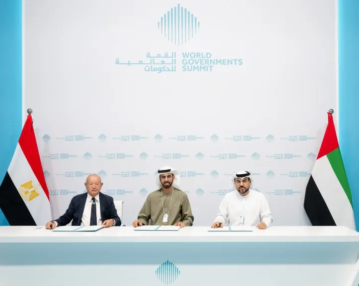 ”مبادرات محمد بن راشد آل مكتوم العالمية” ومؤسسة ساويرس للتنمية الاجتماعية تطلقان مبادرة ”جسور الفرص” لتأهيل 100 ألف شاب مصري لسوق العمل